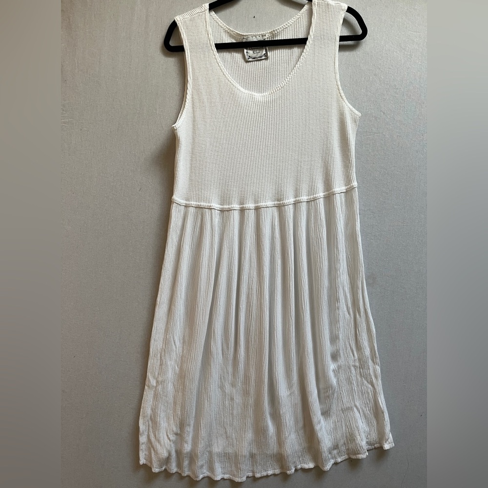 Dressing Clio Sleeveless White Knit-Bodice Midi Dress Sz M